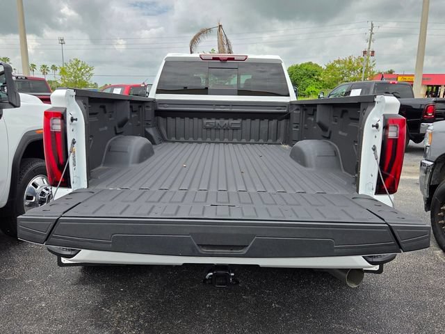 Used 2026 GMC Sierra 3500 Denali Ultimate AWD/4WD image 12