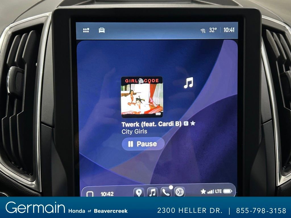 Used 2022 Ford Edge Titanium image 24