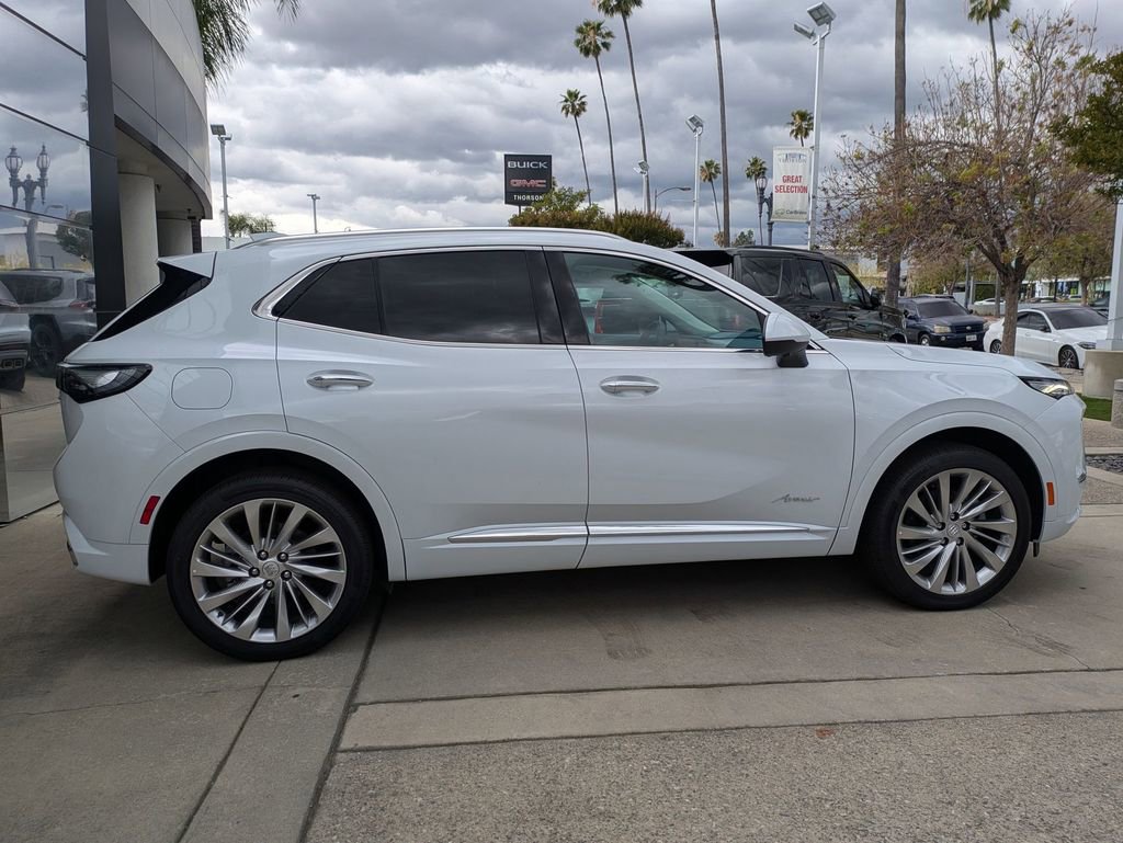 New 2026 Buick Envision Avenir image 2