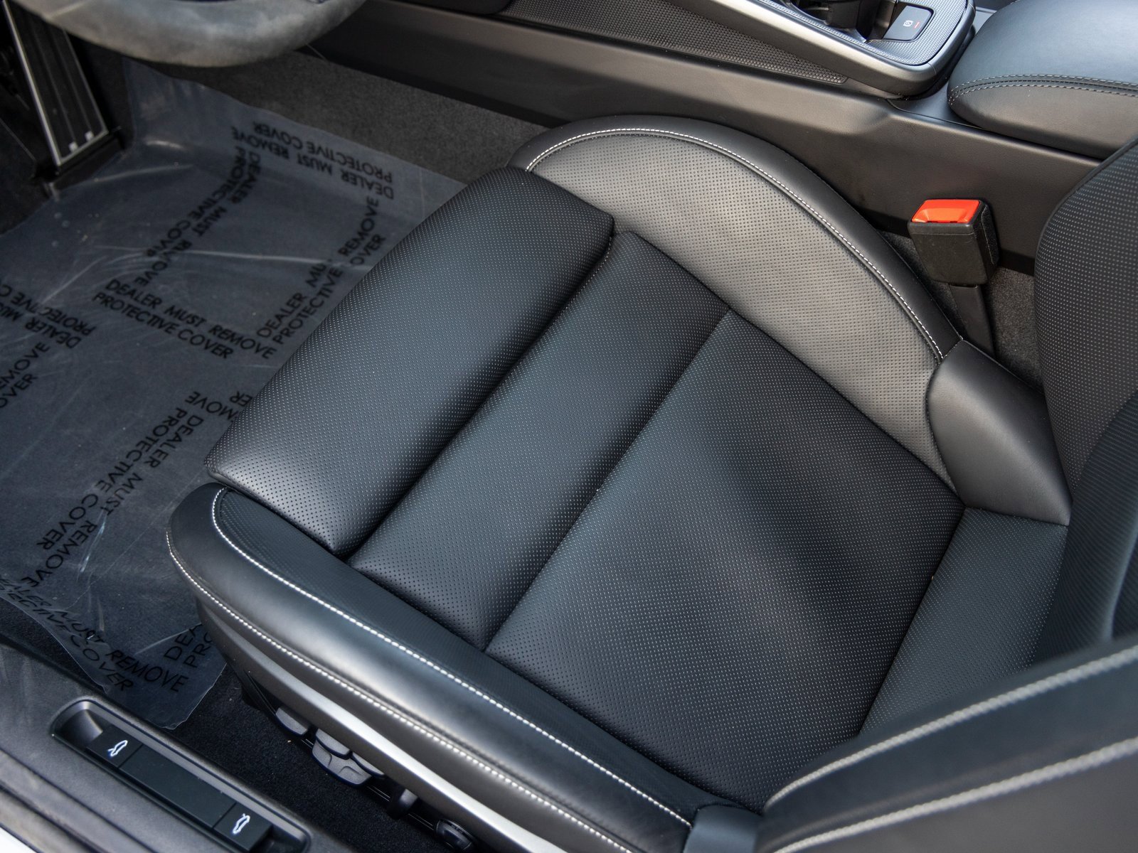 Certified 2025 Porsche 911 Carrera image 31