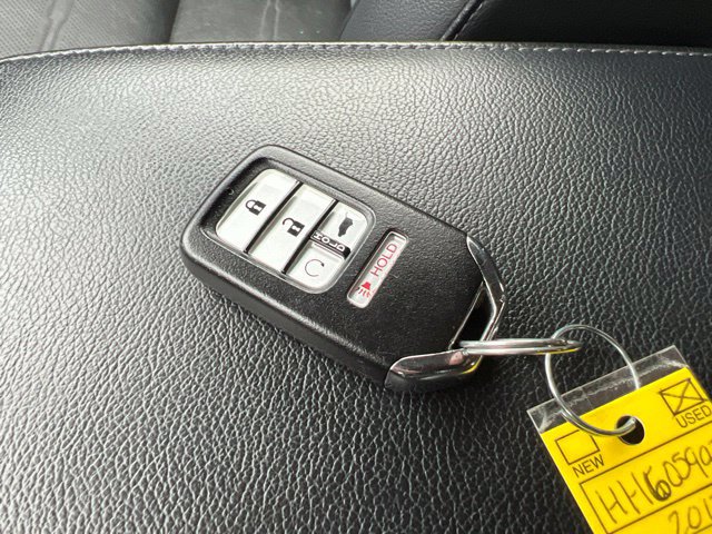 Used 2017 Honda CR-V EX-L image 14
