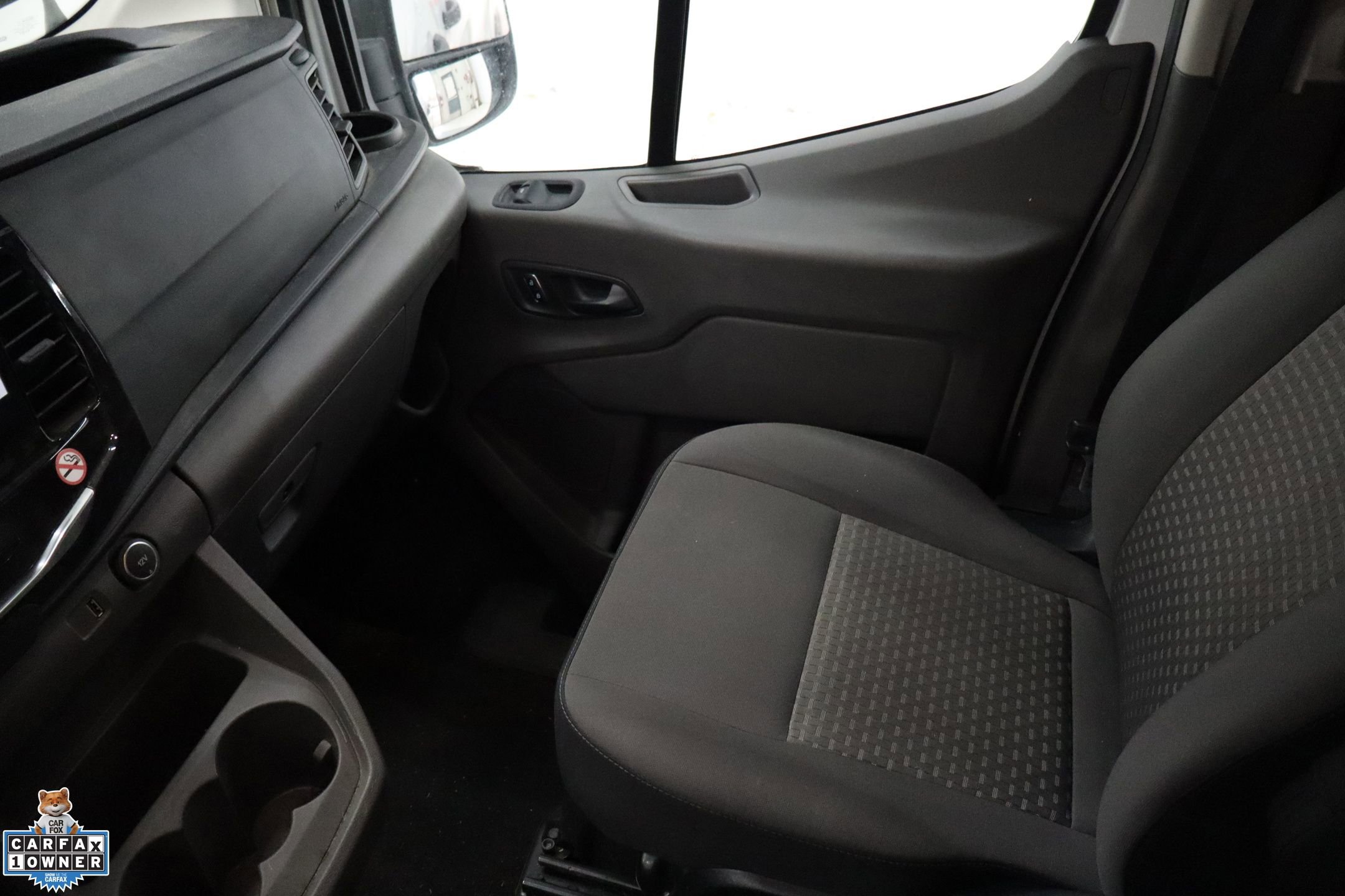 Used 2023 Ford Transit 350 XLT image 22