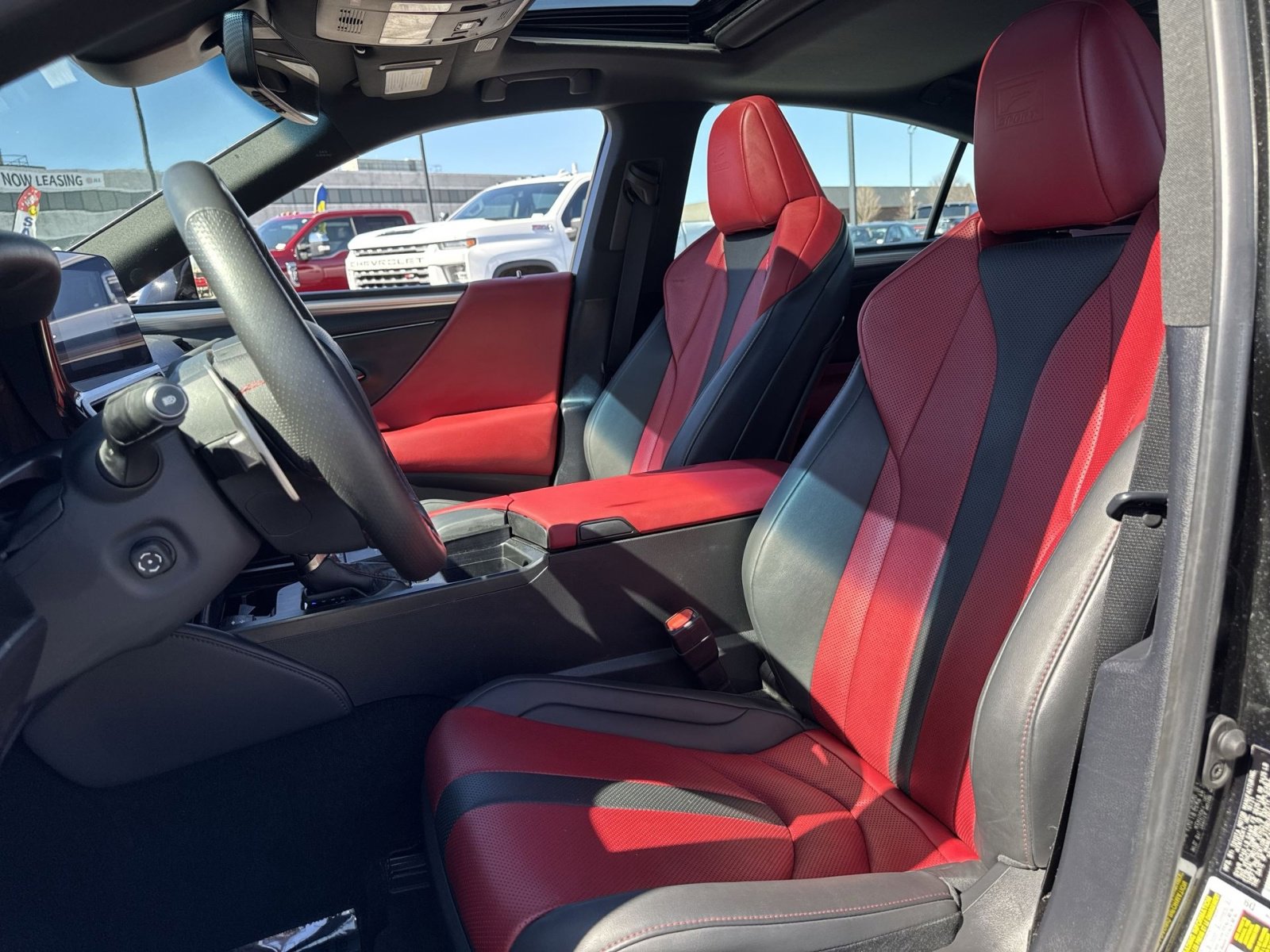 Used 2022 Lexus ES 350 F Sport image 13