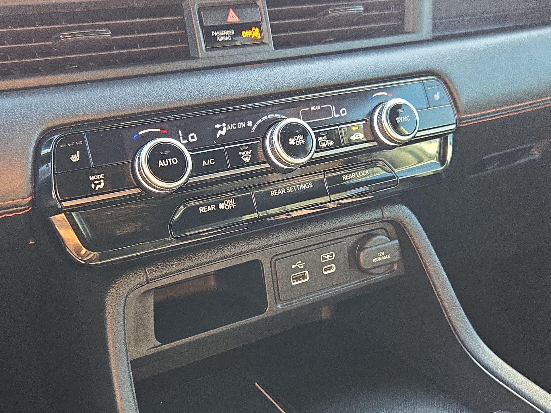 Used 2024 Honda Pilot TrailSport image 26