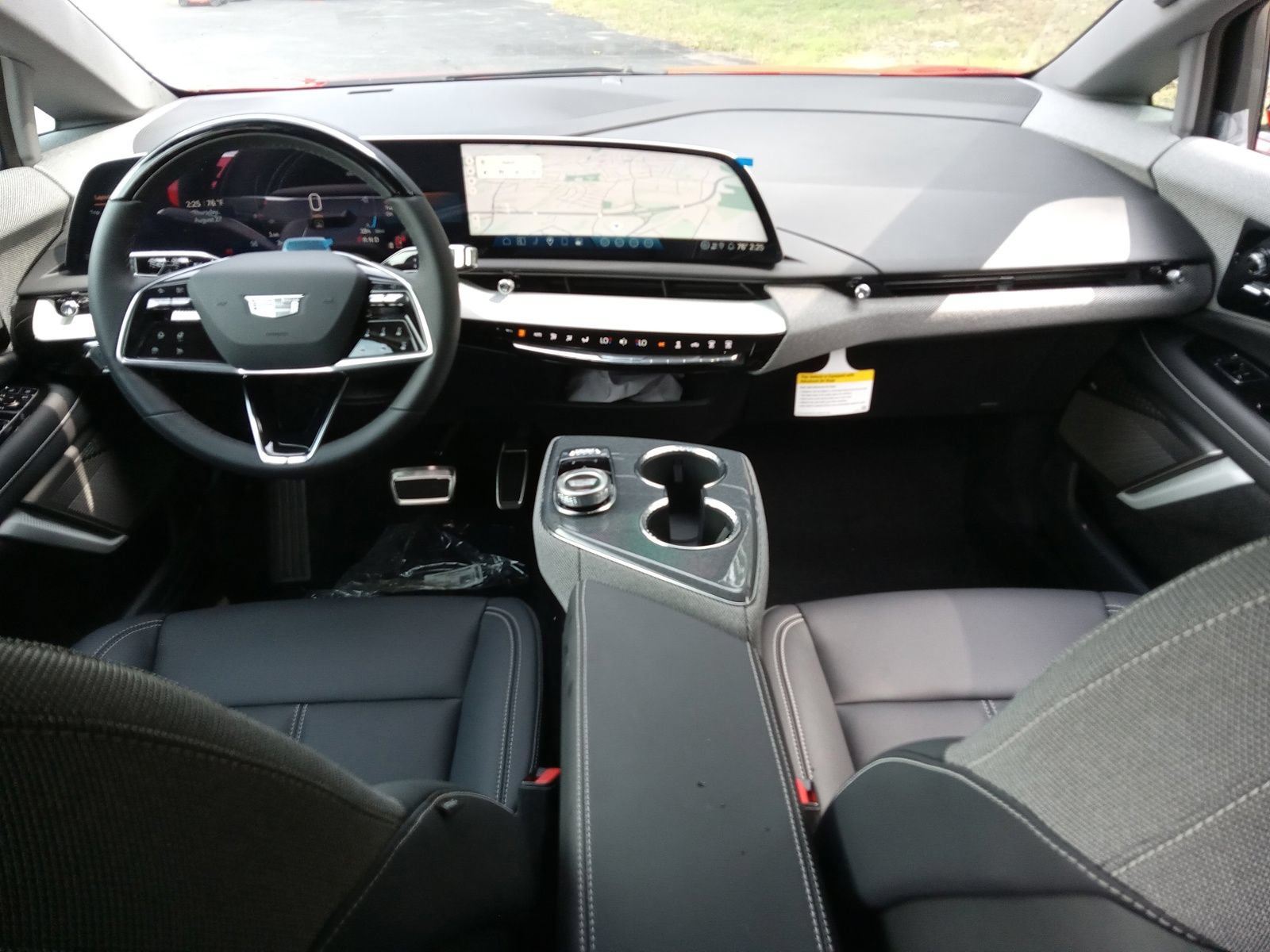 New 2027 Cadillac Optiq Sport AWD/4WD image 16