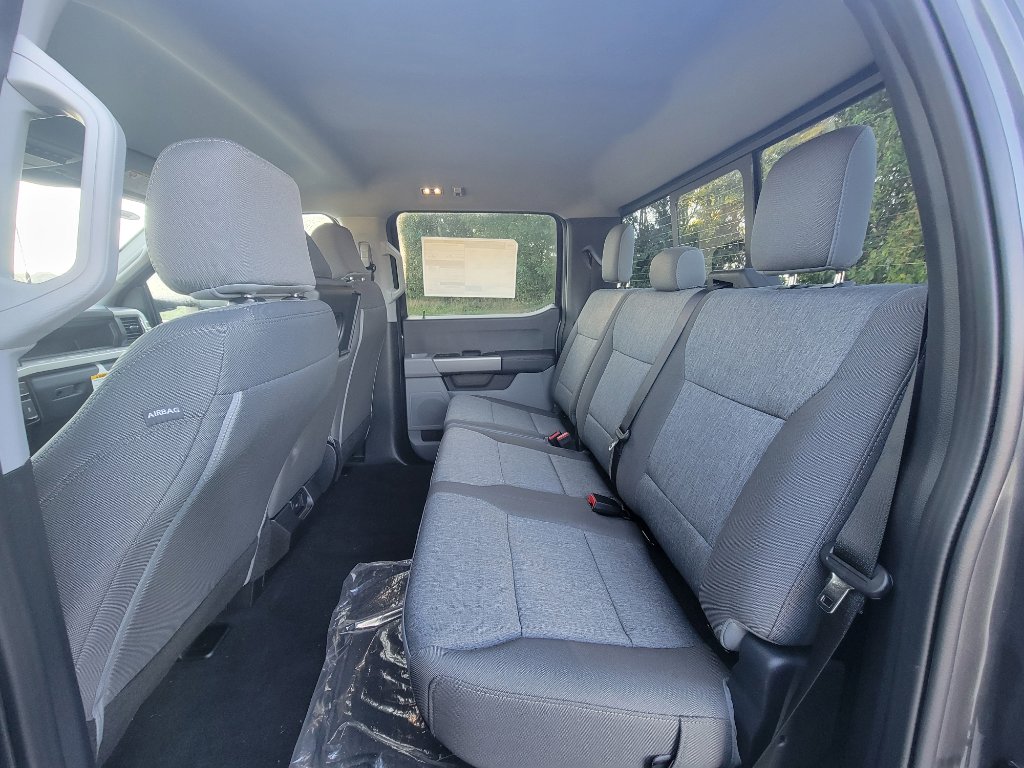 New 2026 Ford F250 XL image 29