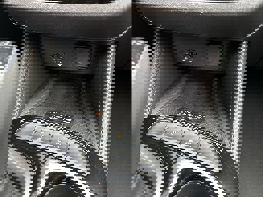 Certified 2024 Buick Envista Sport Touring w/ Convenience I Package FWD image 25