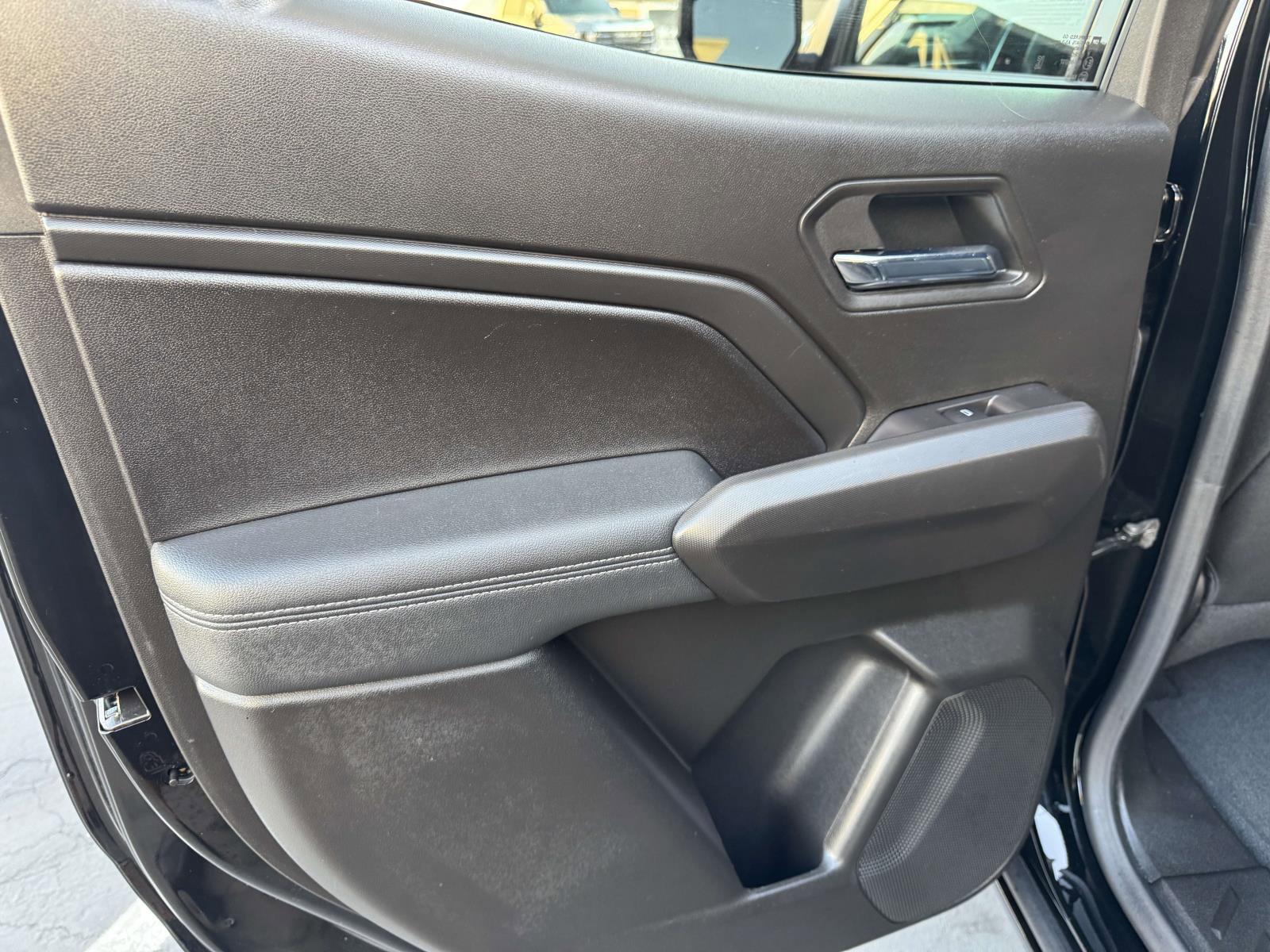 Used 2025 GMC Canyon Elevation w/ Convenience Package image 25