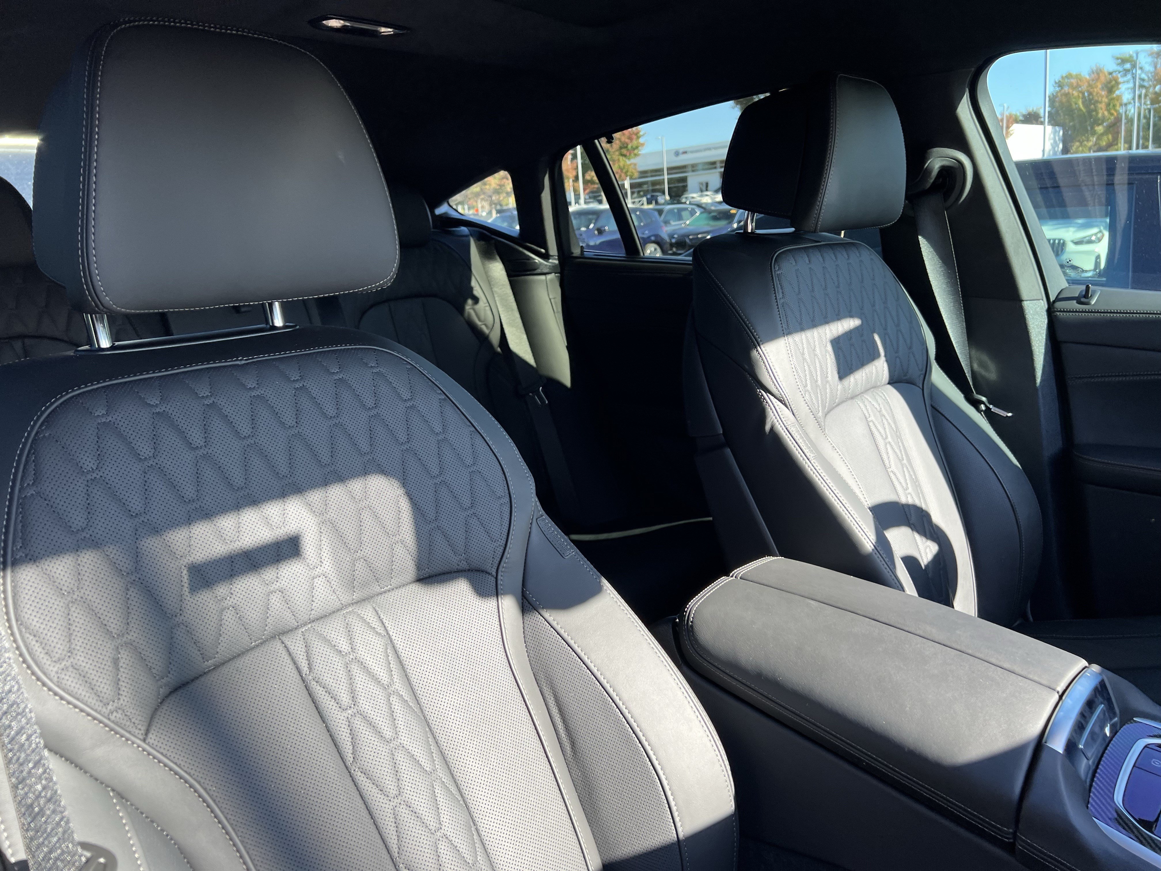 Certified 2026 BMW X6 M60i AWD/4WD image 35