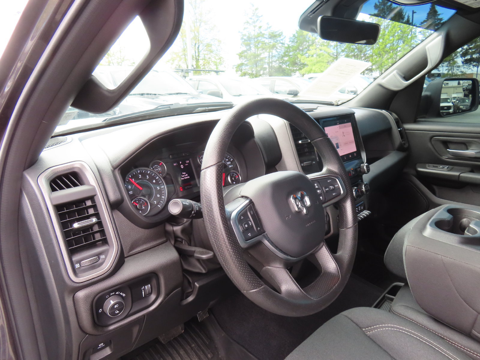 Used 2025 RAM 1500 Tradesman w/ Night Edition AWD/4WD image 16