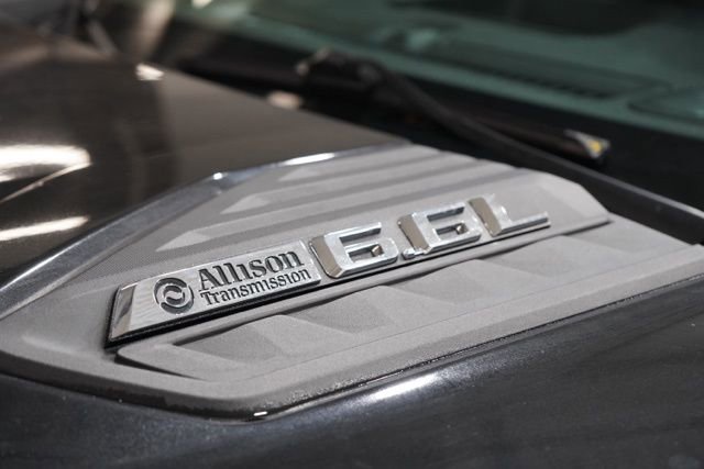 Used 2024 Chevrolet Silverado 2500 Custom w/ Custom Value Package image 7