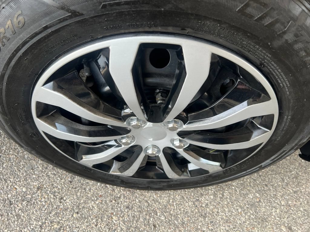 Used 2020 Nissan Altima 2.5 S FWD image 34