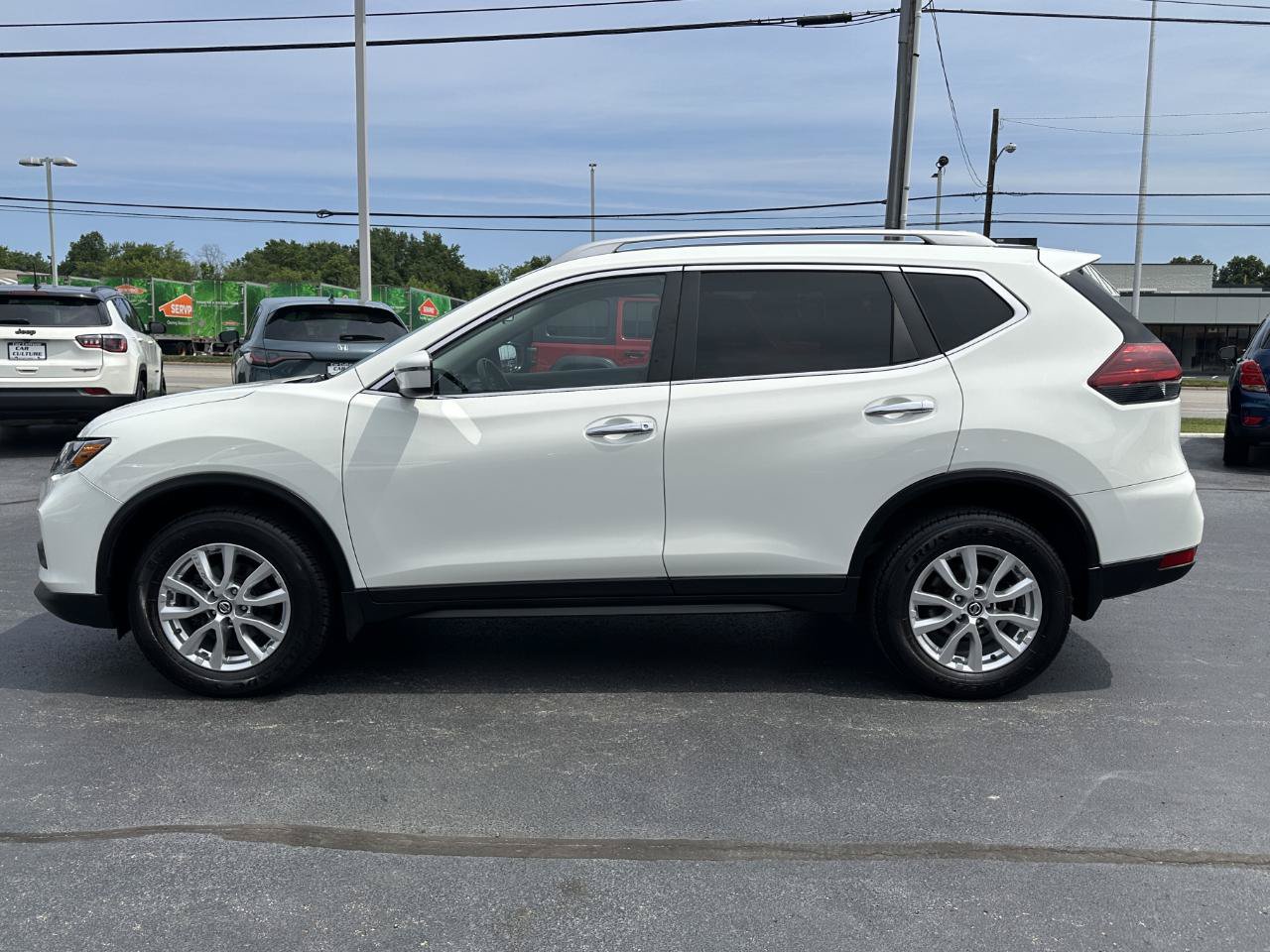 Used 2019 Nissan Rogue S w/ Special Edition Package AWD/4WD image 9
