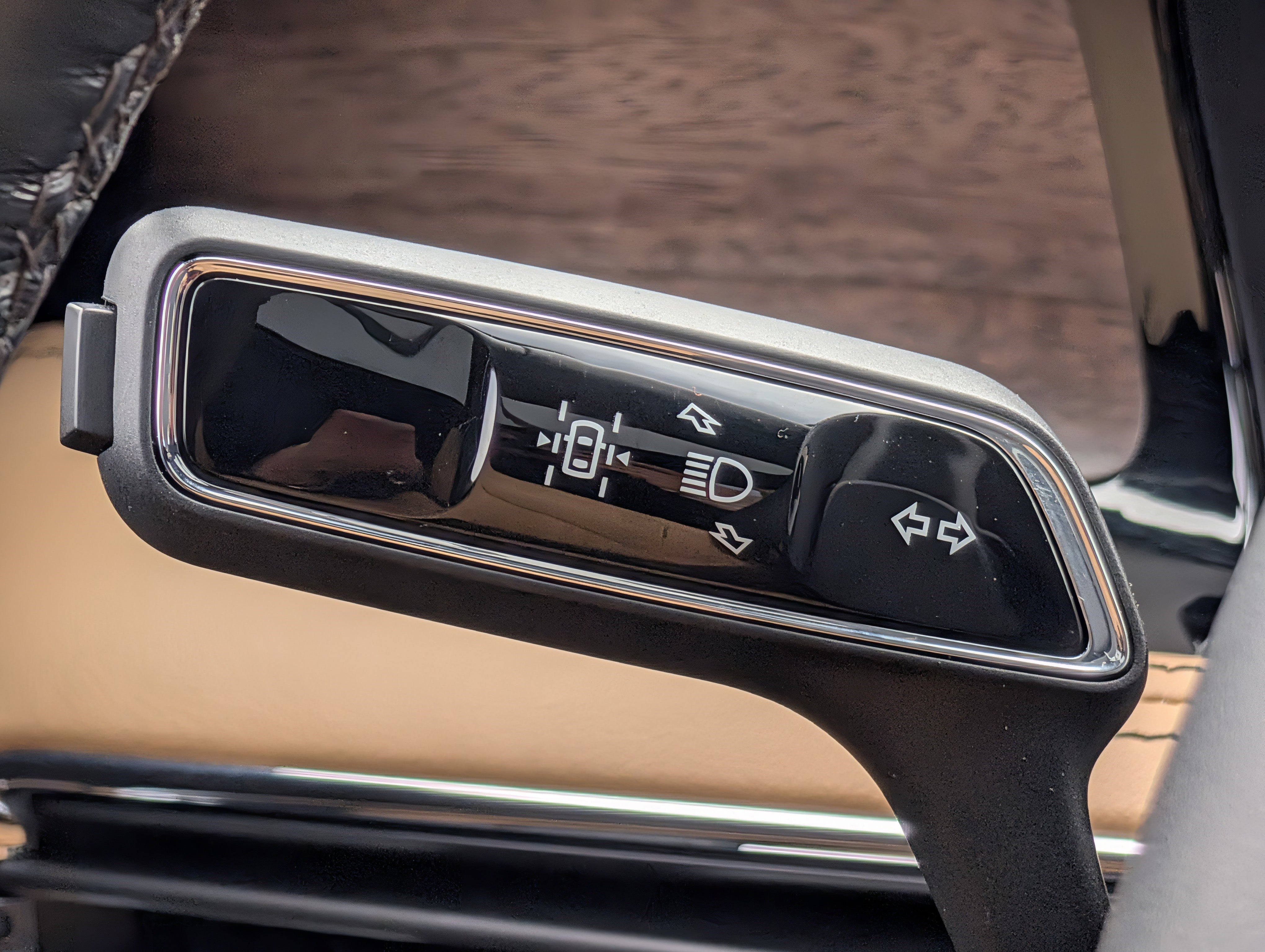 Used 2022 Lincoln Corsair Reserve w/ Equipment Group 201A image 24