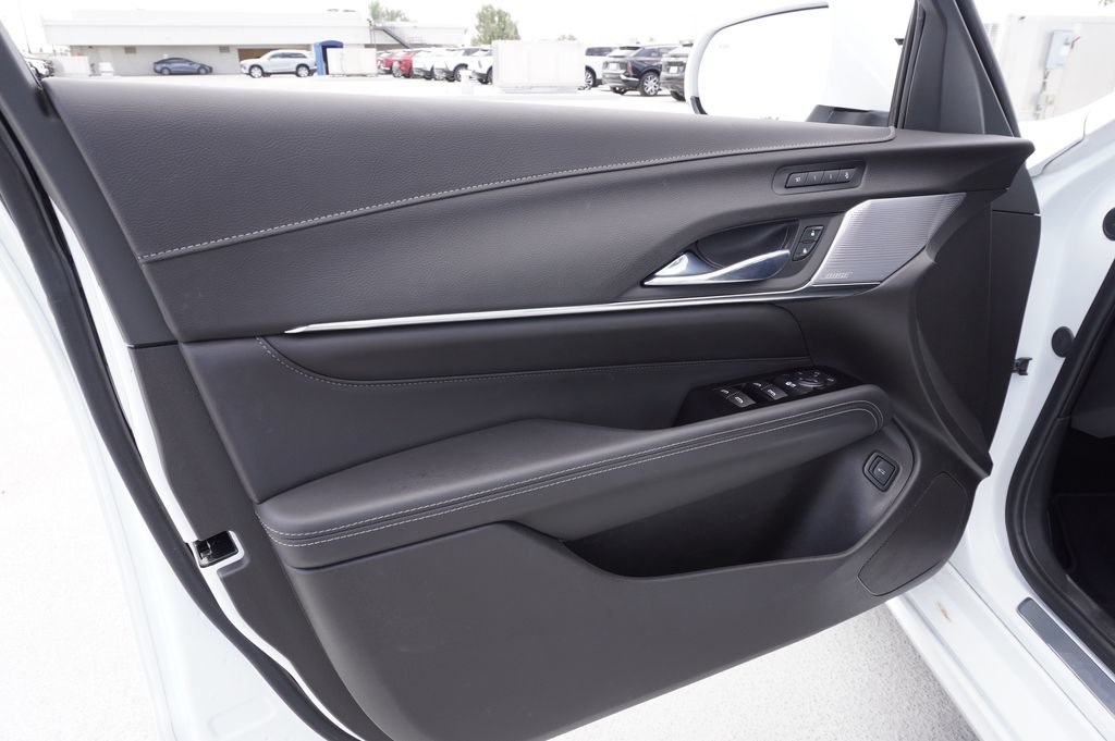 Certified 2023 Cadillac CT4 Premium Luxury RWD image 15