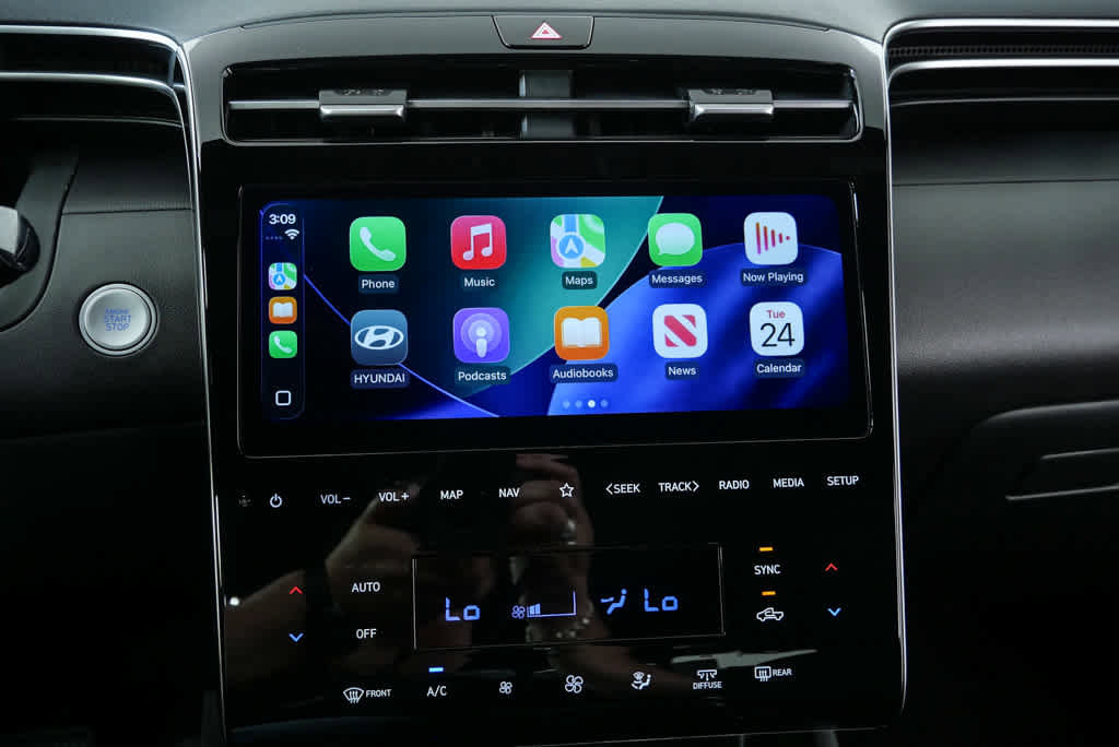 Certified 2024 Hyundai Santa Cruz SEL w/ Activity Package image 13