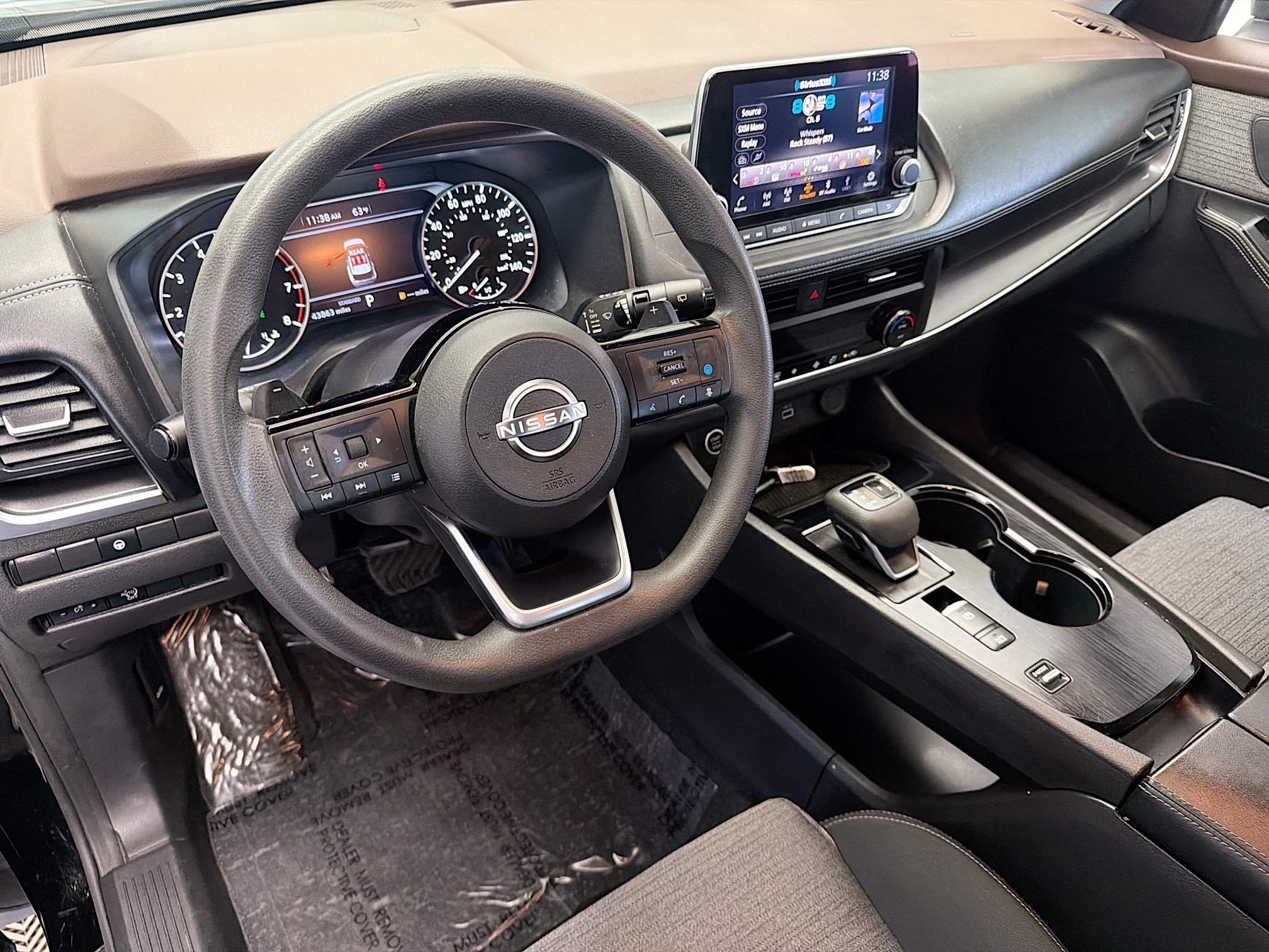 Used 2023 Nissan Rogue SV image 7