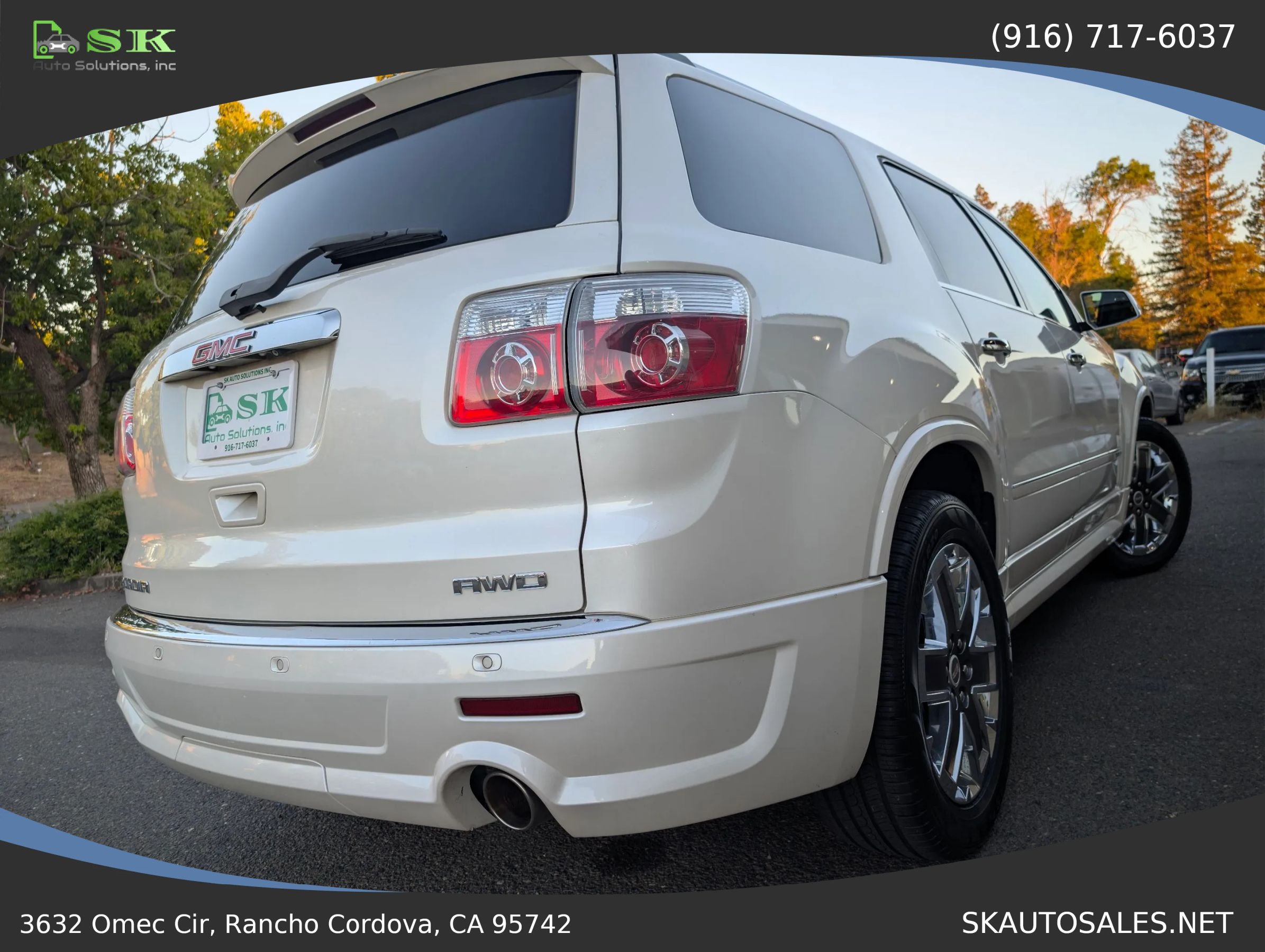 Used 2012 GMC Acadia Denali AWD/4WD image 8
