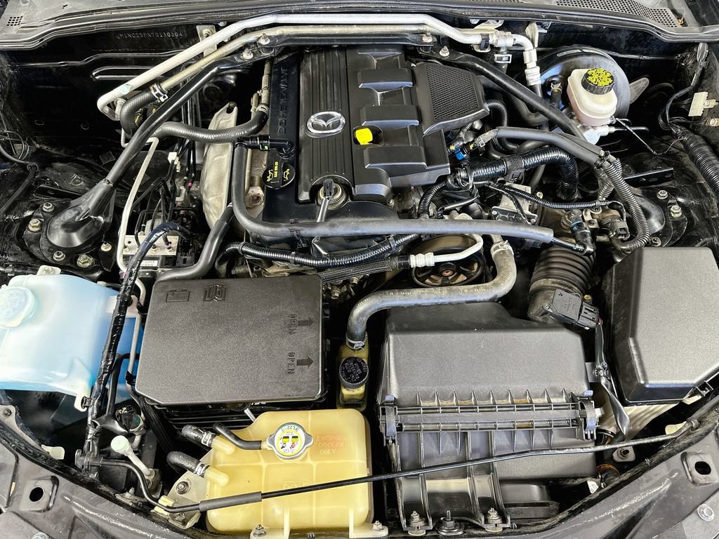 Used 2007 MAZDA MX-5 Miata Grand Touring w/ Premium Pkg RWD image 32