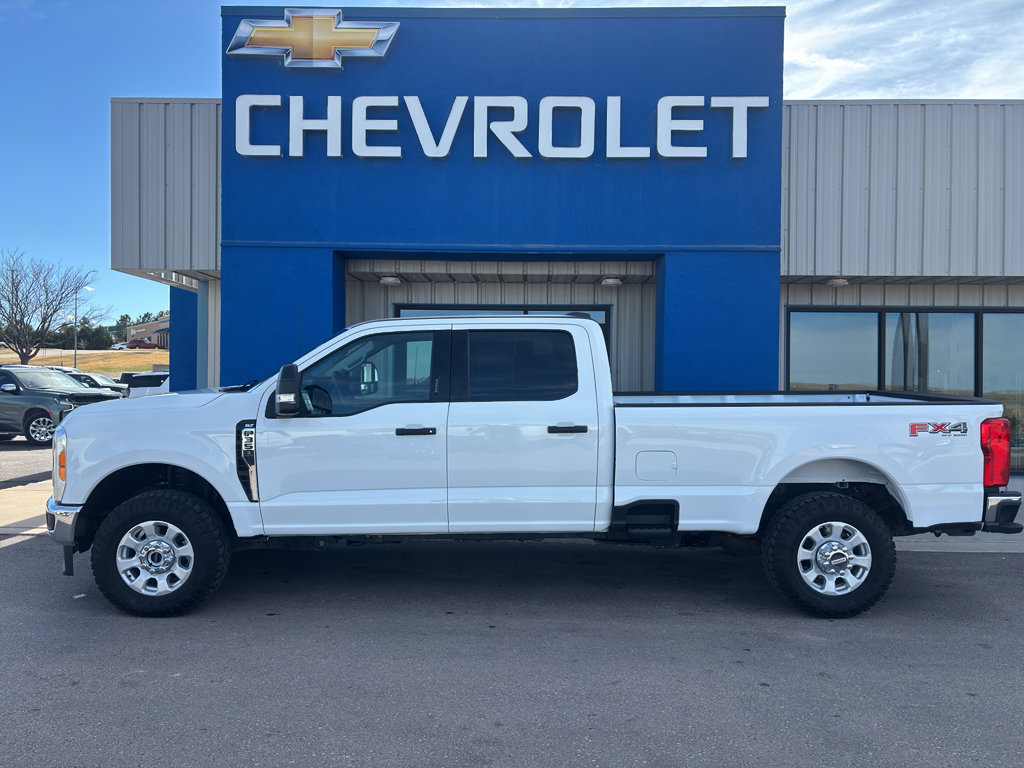 Used 2023 Ford F350 XLT w/ FX4 Off-Road Package image 1