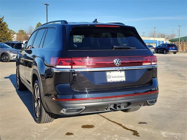 New 2025 Volkswagen Atlas SE image 3