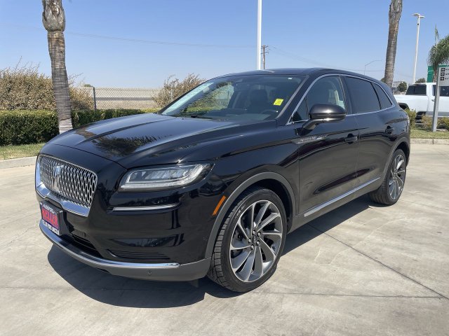 Used 2023 Lincoln Nautilus Reserve w/ Equipment Group 201A FWD image 1