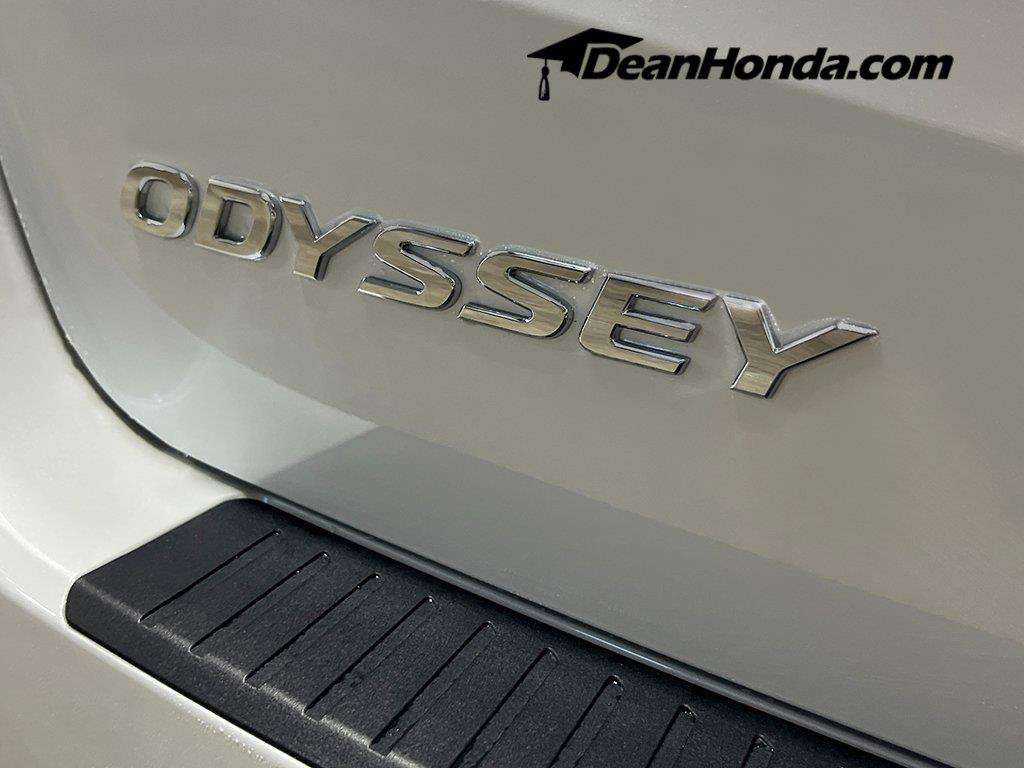 New 2027 Honda Odyssey Touring image 6