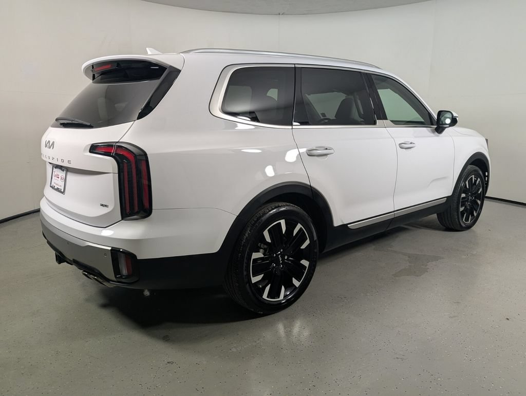 Used 2024 Kia Telluride SX Prestige w/ Towing Package AWD/4WD image 7