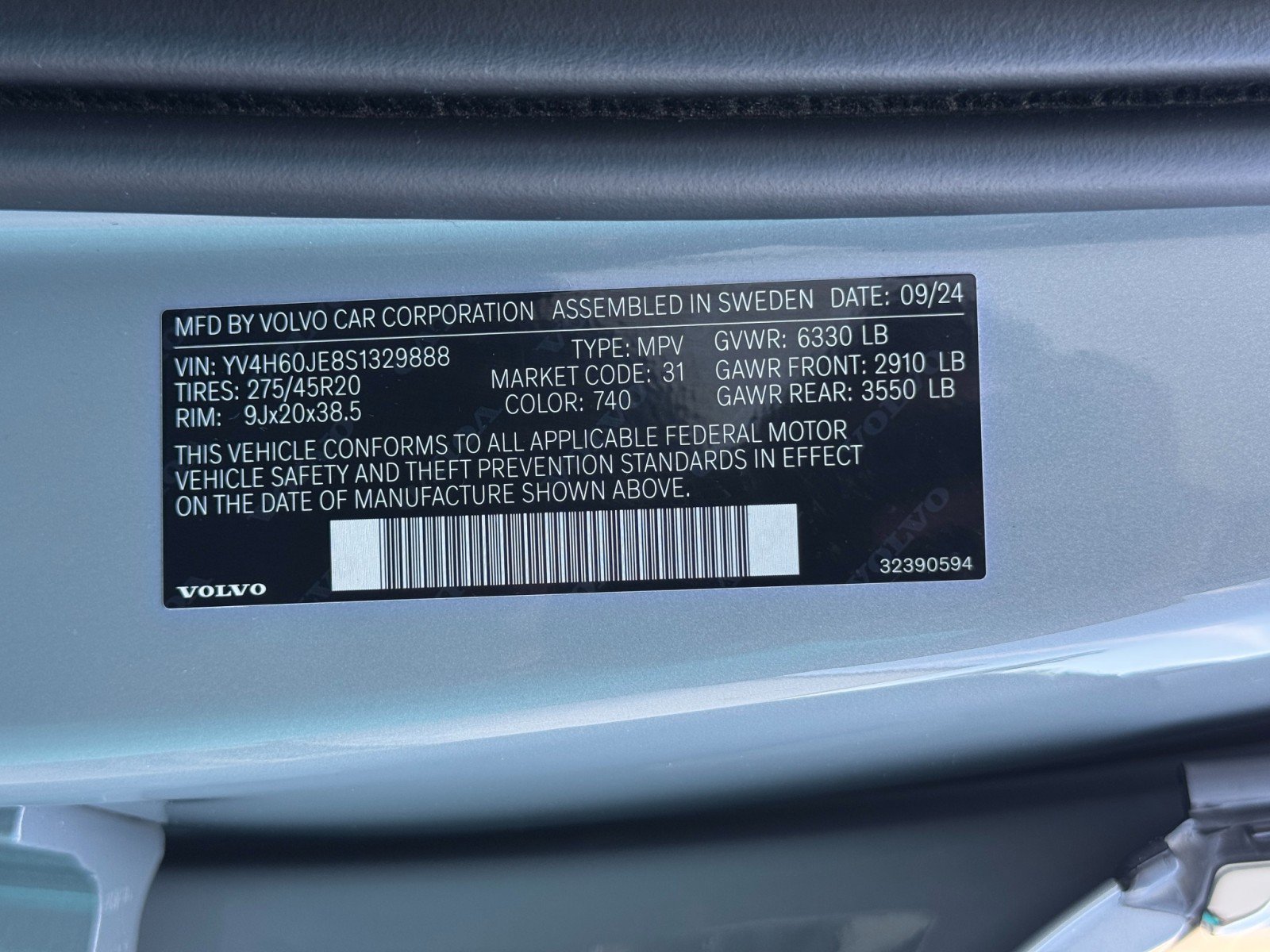 Used 2025 Volvo XC90 T8 Plus w/ Protection Package Premier AWD/4WD image 49