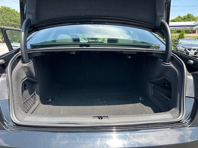 Used 2019 Audi A4 2.0T Premium w/ Convenience Package AWD/4WD image 10