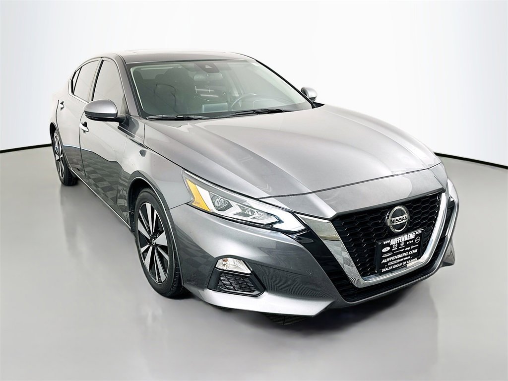 Used 2021 Nissan Altima 2.5 SV w/ SV Premium Package