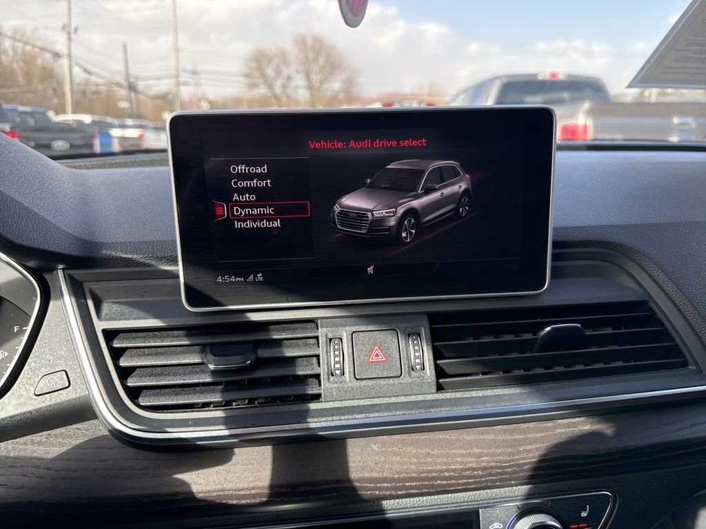 Used 2020 Audi Q5 2.0T Premium Plus w/ Premium Plus Package image 38