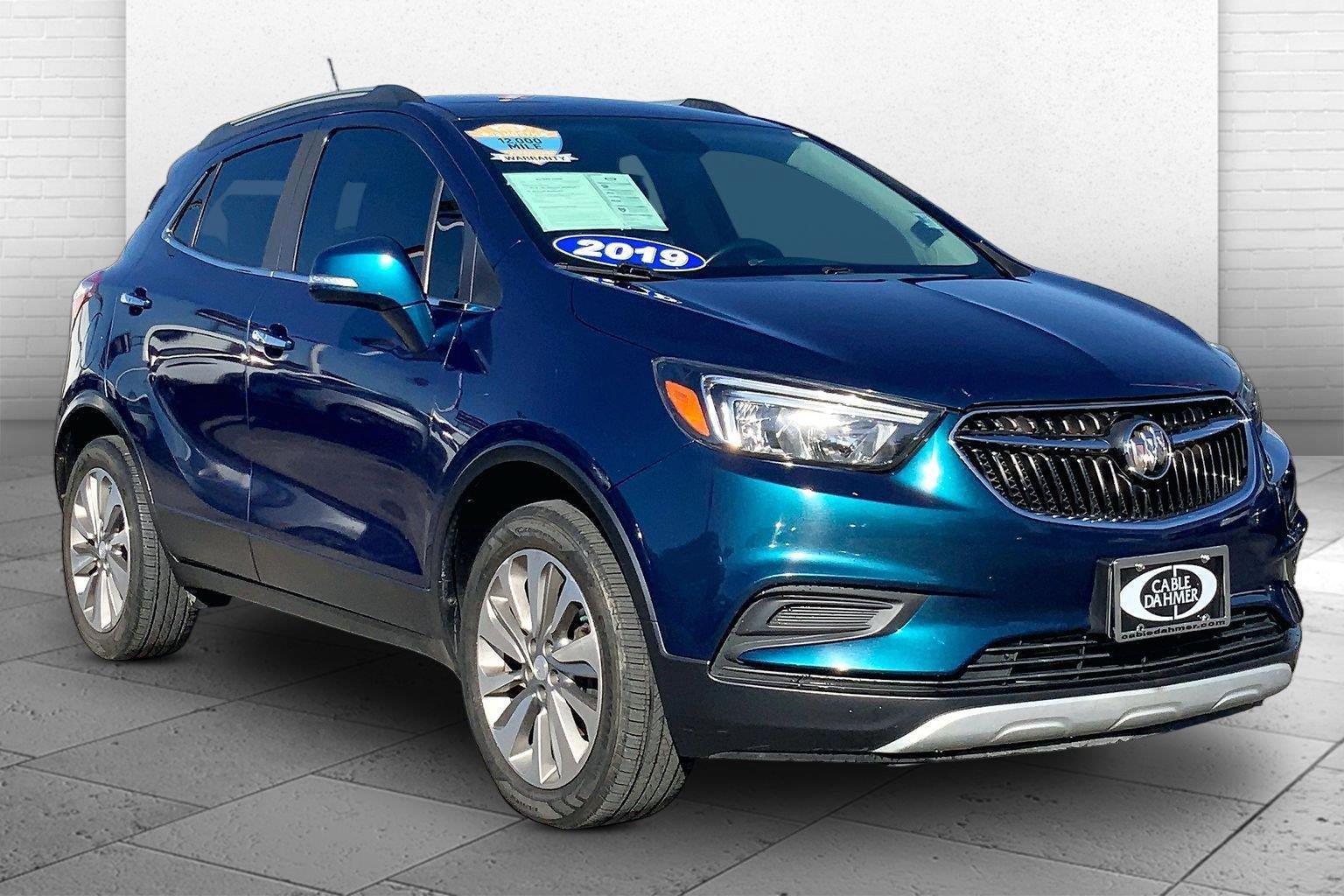 Used 2019 Buick Encore Preferred AWD/4WD image 1