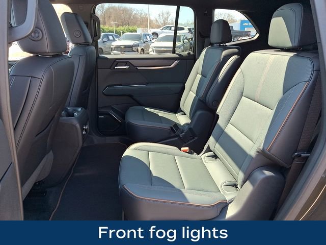 Used 2025 GMC Acadia AT4 AWD/4WD image 17