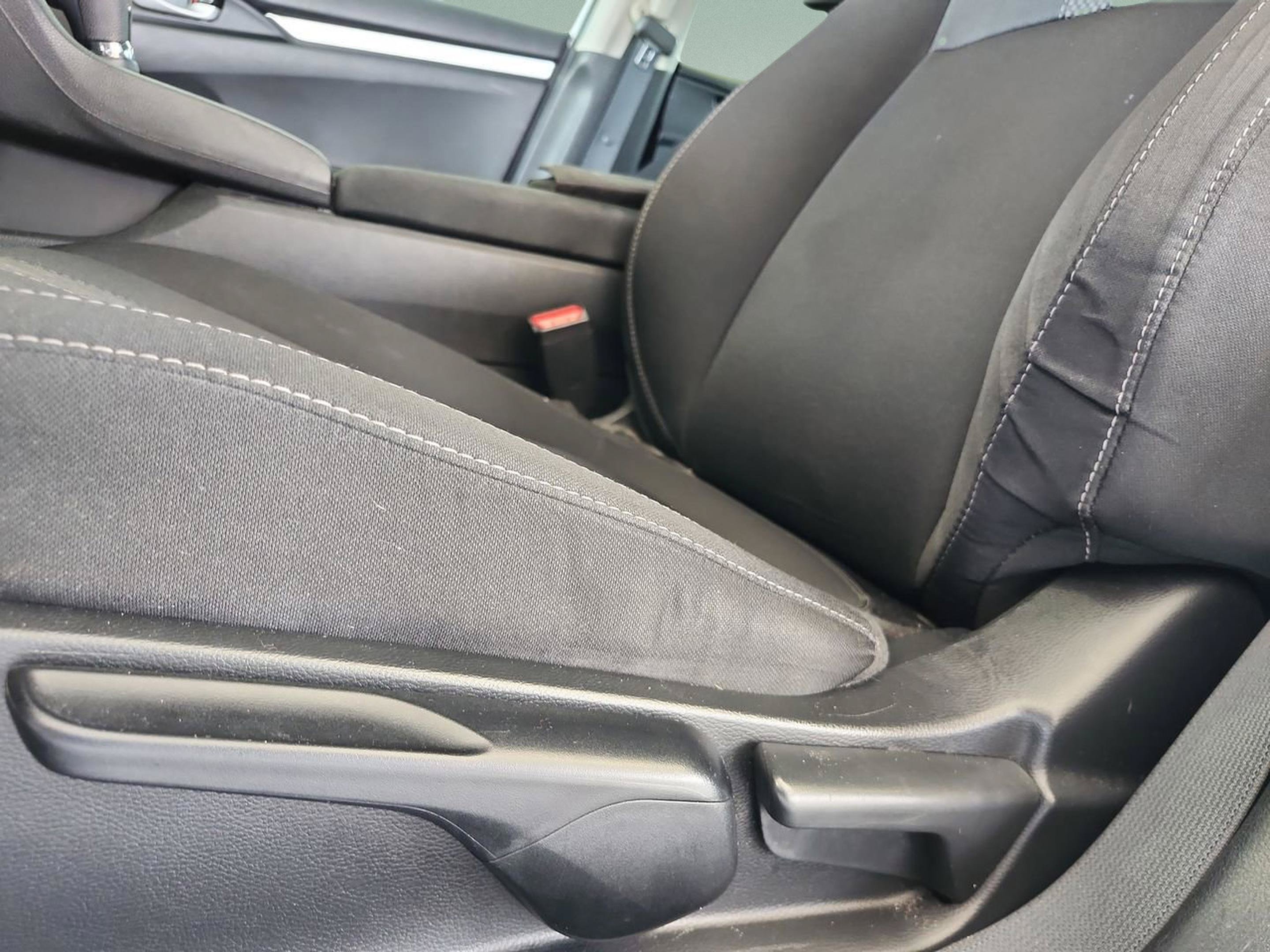 Used 2020 Honda Civic LX image 13