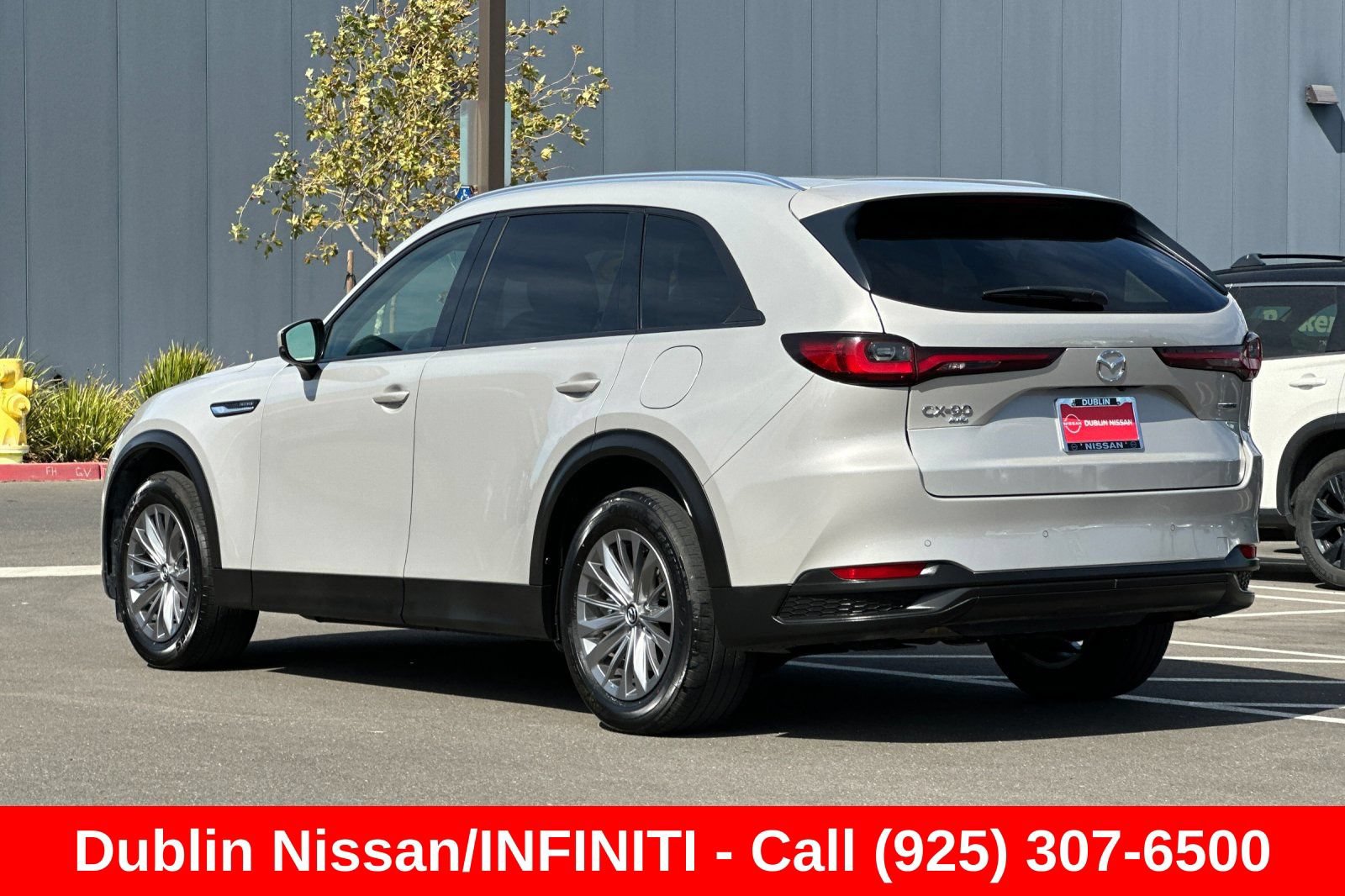 Used 2025 MAZDA CX-90 3.3 Turbo w/ Preferred Package AWD/4WD image 6