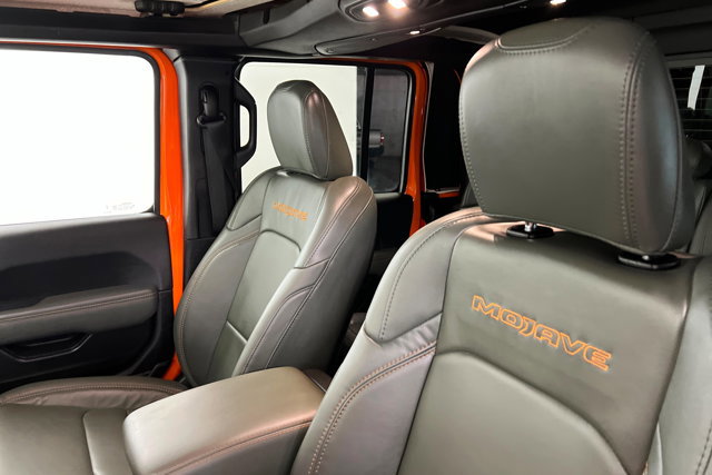 Used 2025 Jeep Gladiator Mojave image 16