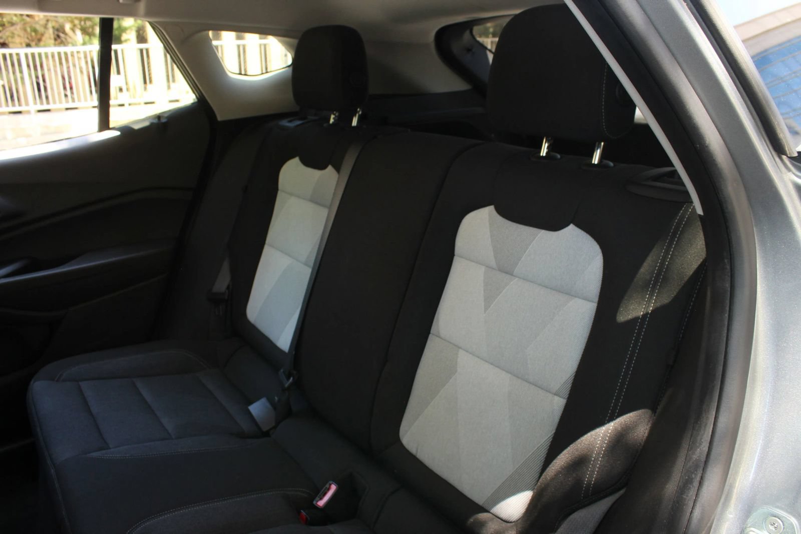 Used 2024 Chevrolet Trax LS w/ Driver Confidence Package FWD image 18
