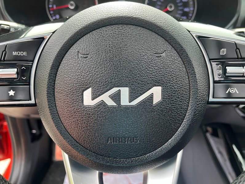 Used 2022 Kia Forte GT-Line w/ GT-Line Premium Package FWD image 15
