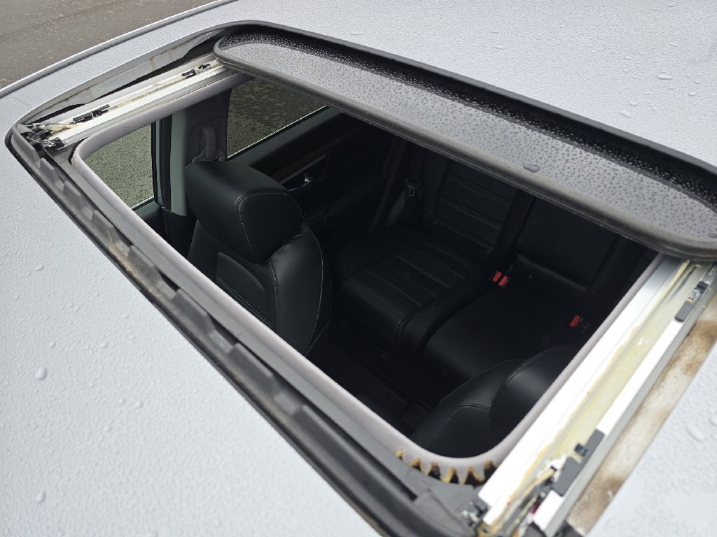 Used 2019 Honda CR-V EX-L image 3