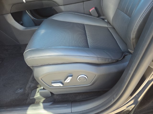 Certified 2026 Hyundai Santa Fe SEL FWD image 23