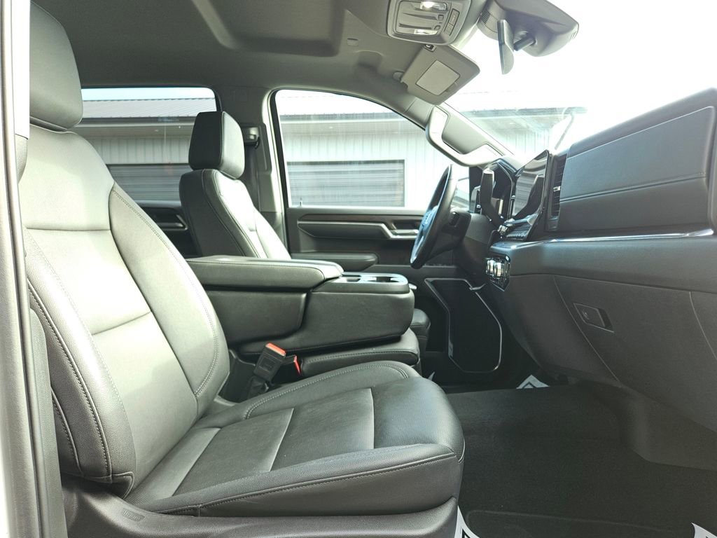 Used 2025 GMC Sierra 1500 SLT image 21