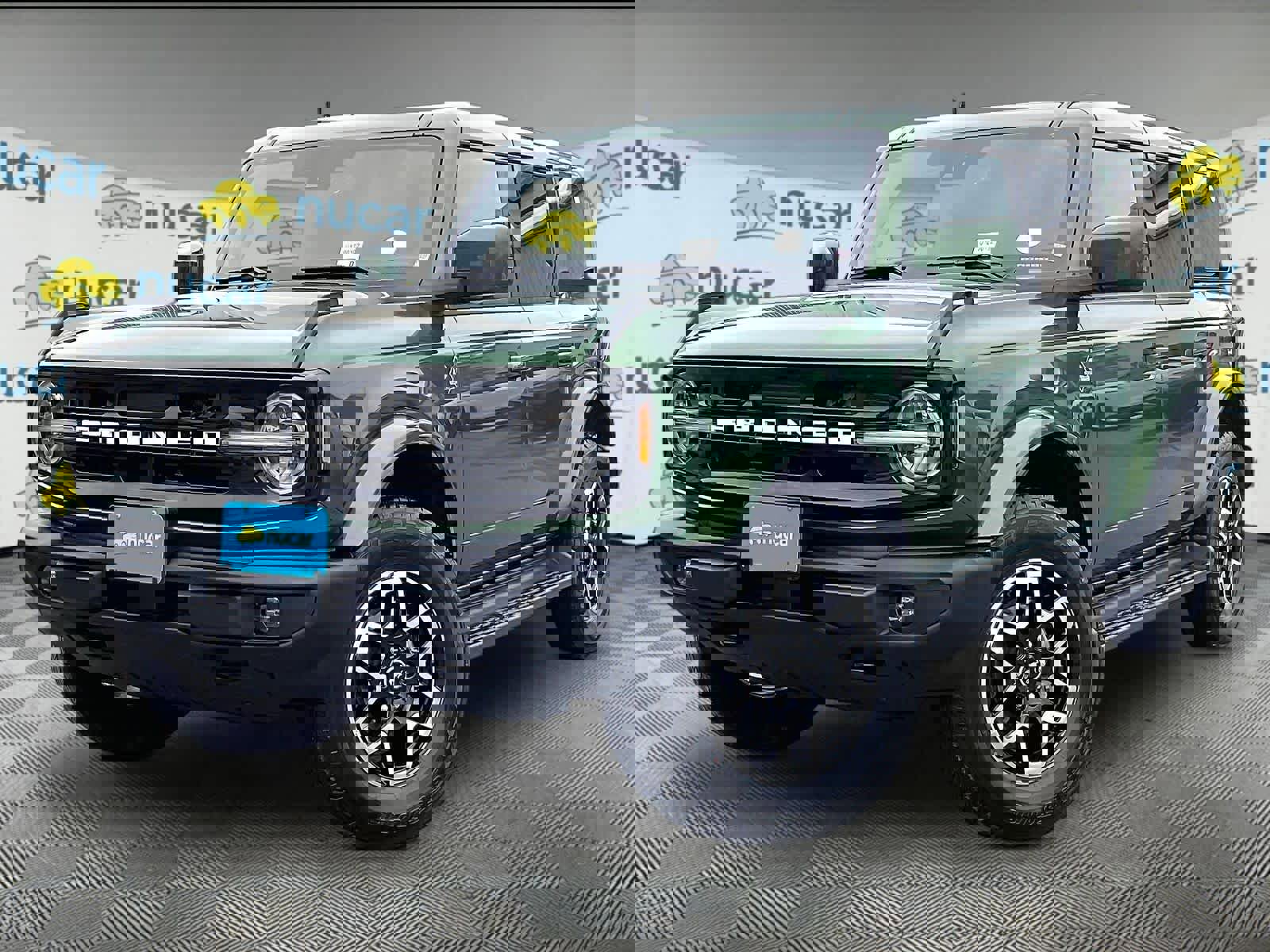 Used 2025 Ford Bronco Outer Banks image 3