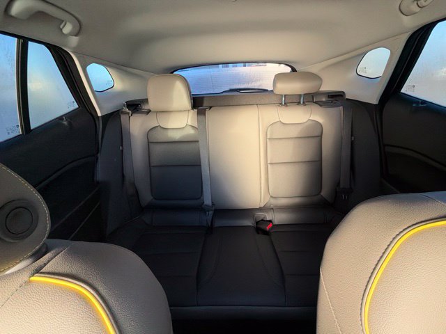 Used 2025 Chevrolet Trax ACTIV FWD image 21