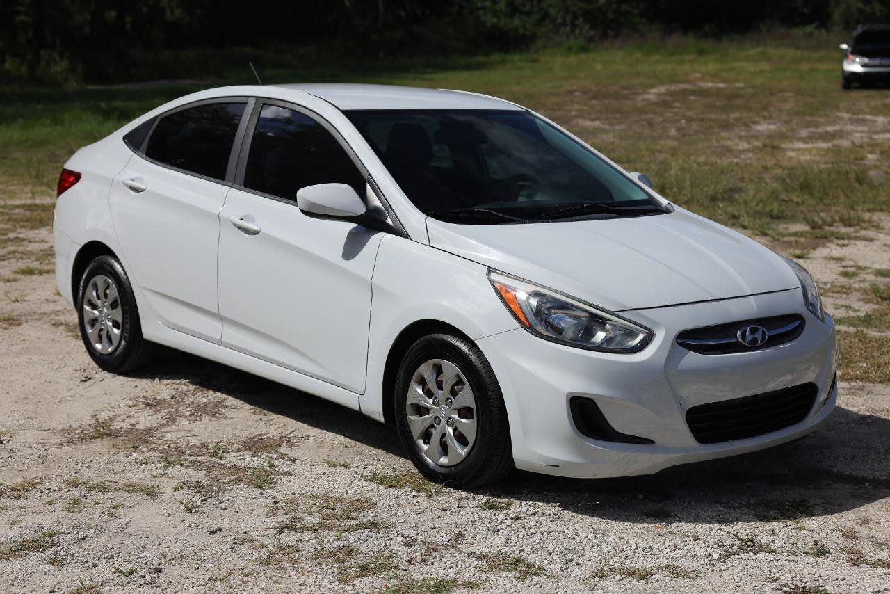Used 2017 Hyundai Accent SE FWD image 15