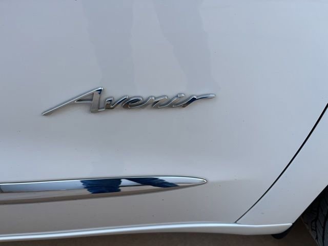 Used 2024 Buick Enclave Avenir w/ Avenir Technology Package image 4