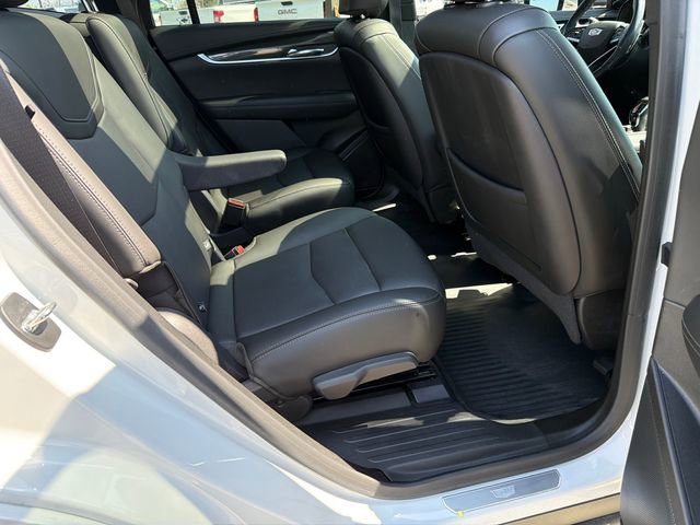 Used 2021 Cadillac XT6 Sport image 15