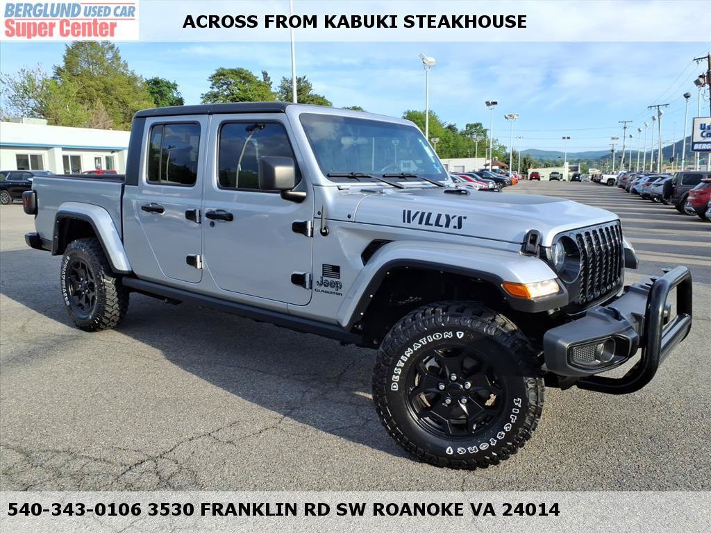 Used 2022 Jeep Gladiator Sport AWD/4WD image 1