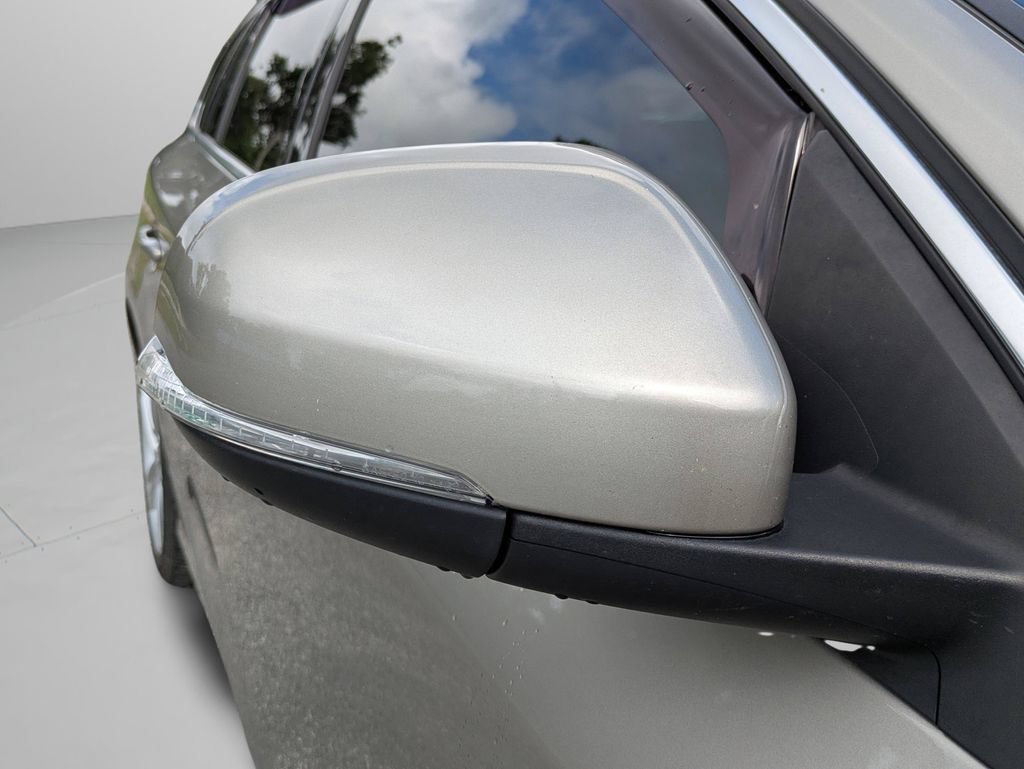 Used 2015 Volvo V60 T5 Premier Plus FWD image 26