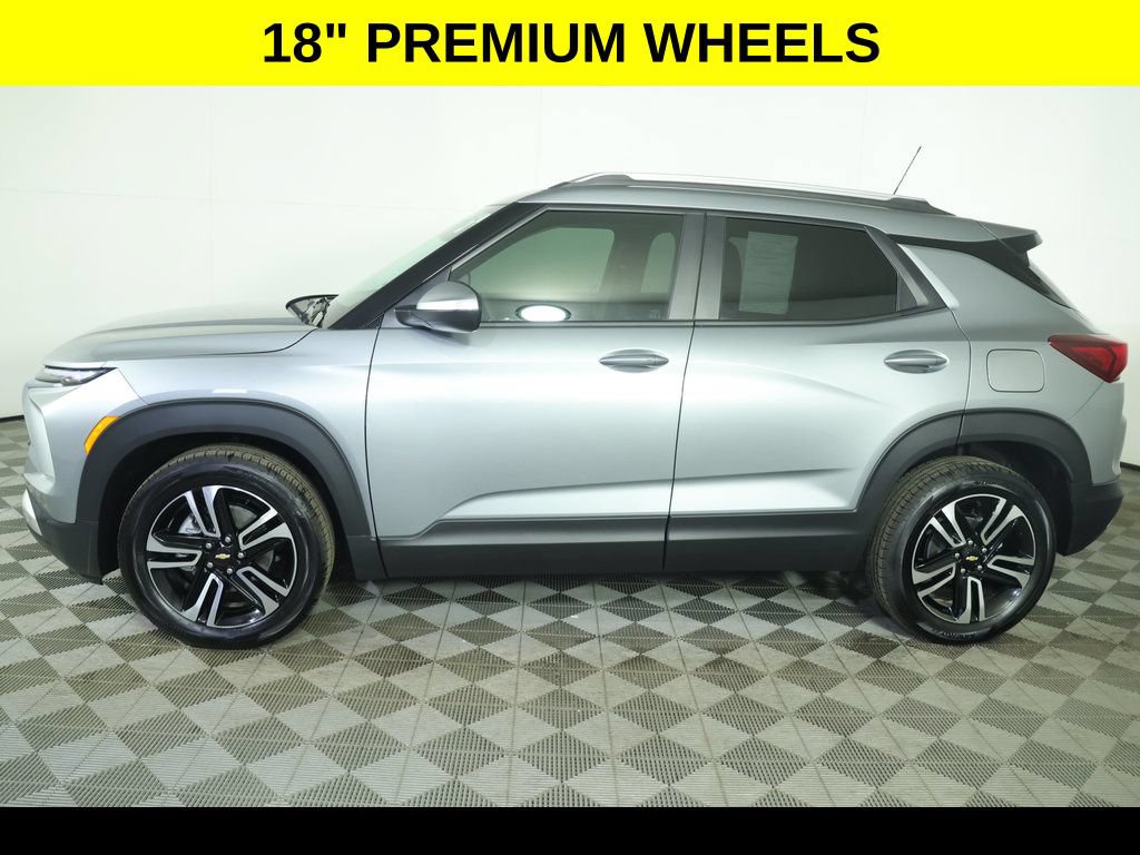 Used 2026 Chevrolet TrailBlazer LT FWD image 6